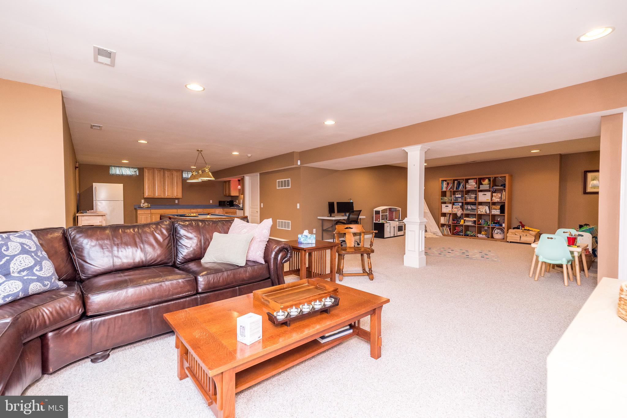 CHESTNUT CREEK - Residential