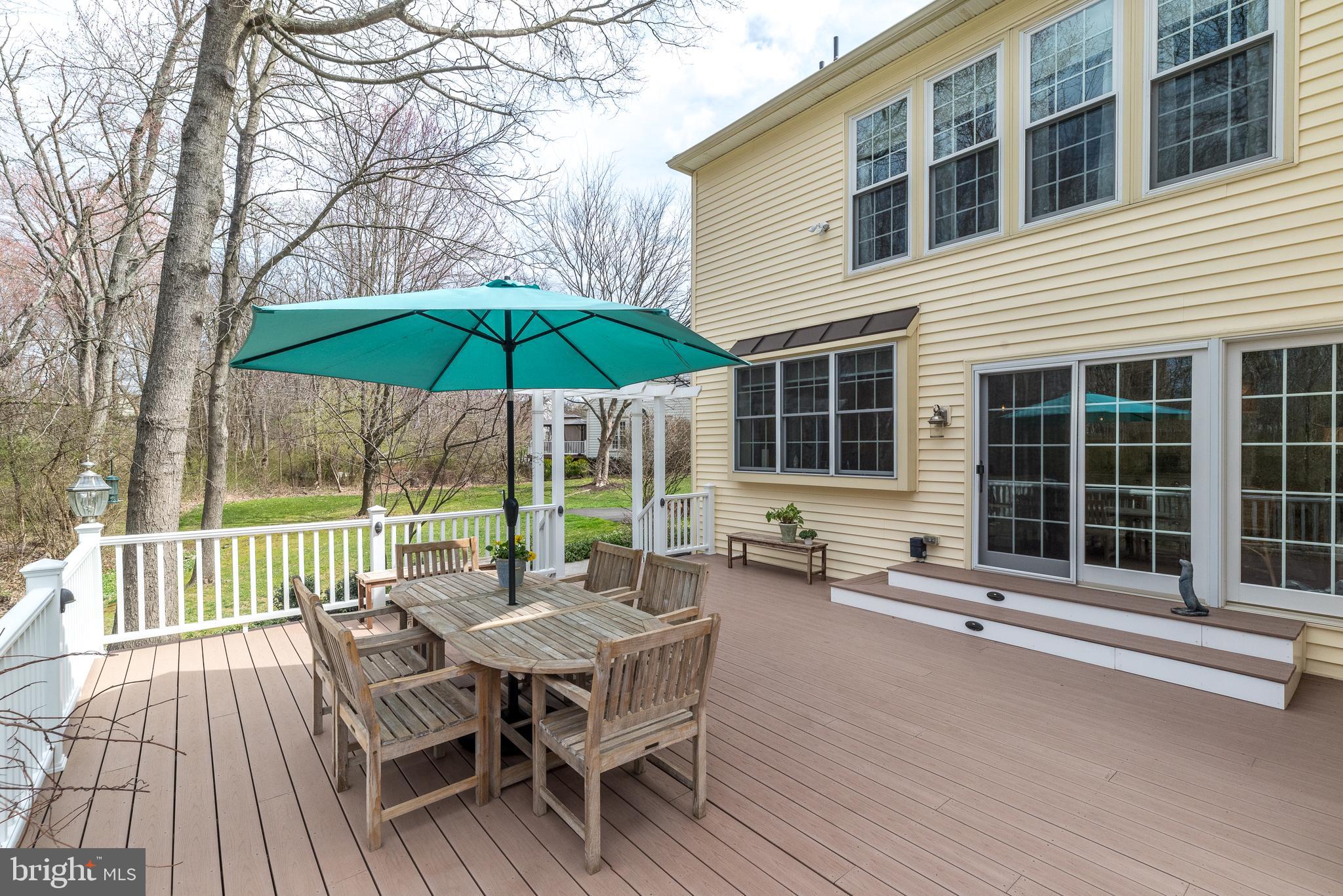 CHESTNUT CREEK - Residential