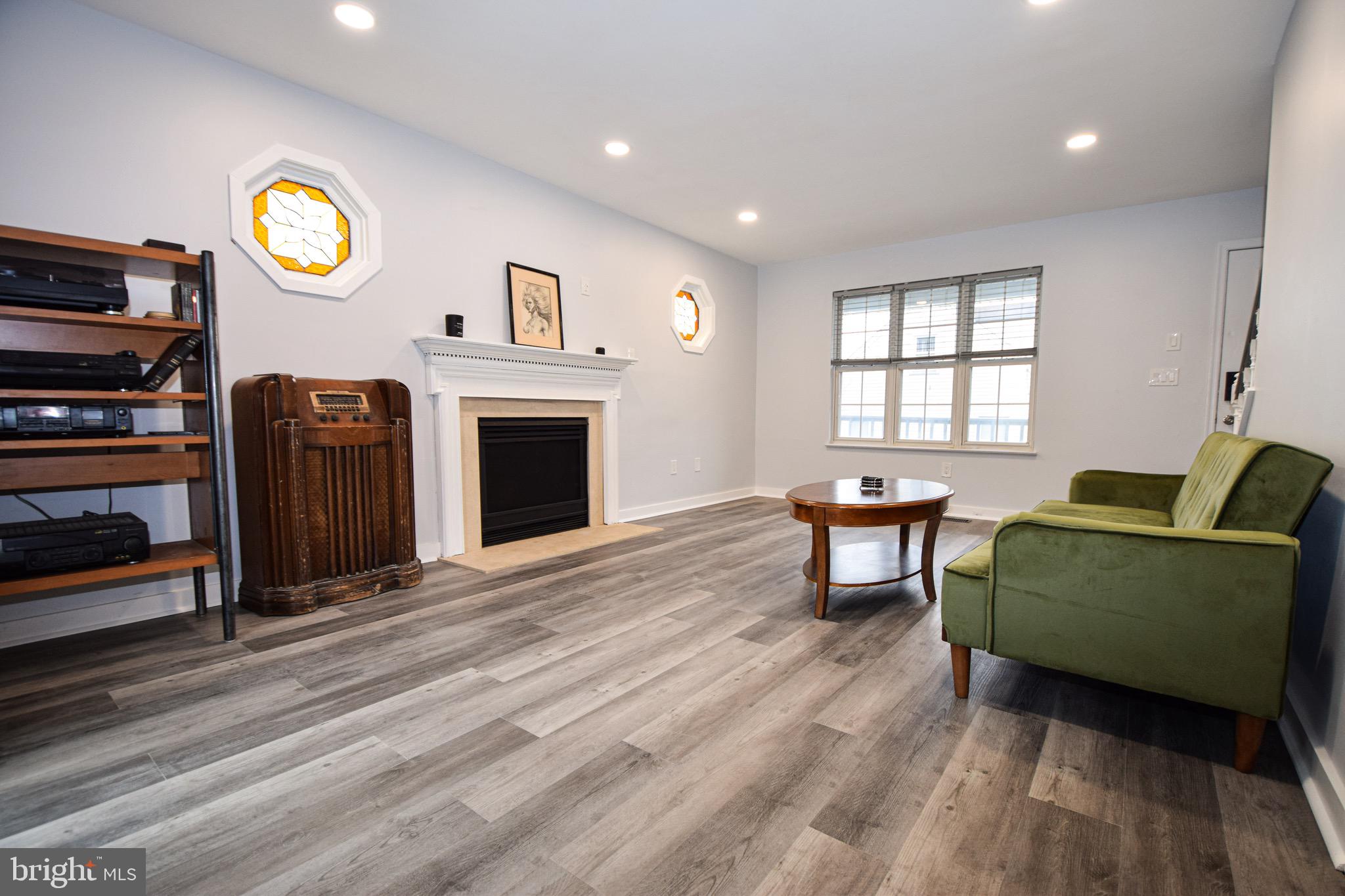 ROSEDALE - Residential