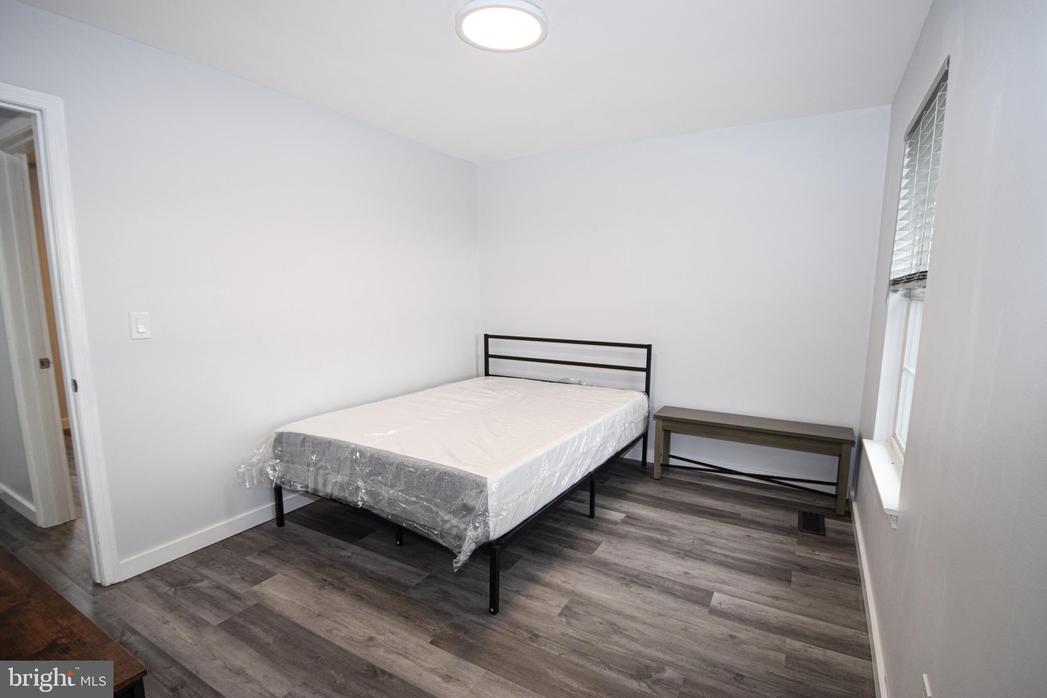 ROSEDALE - Residential