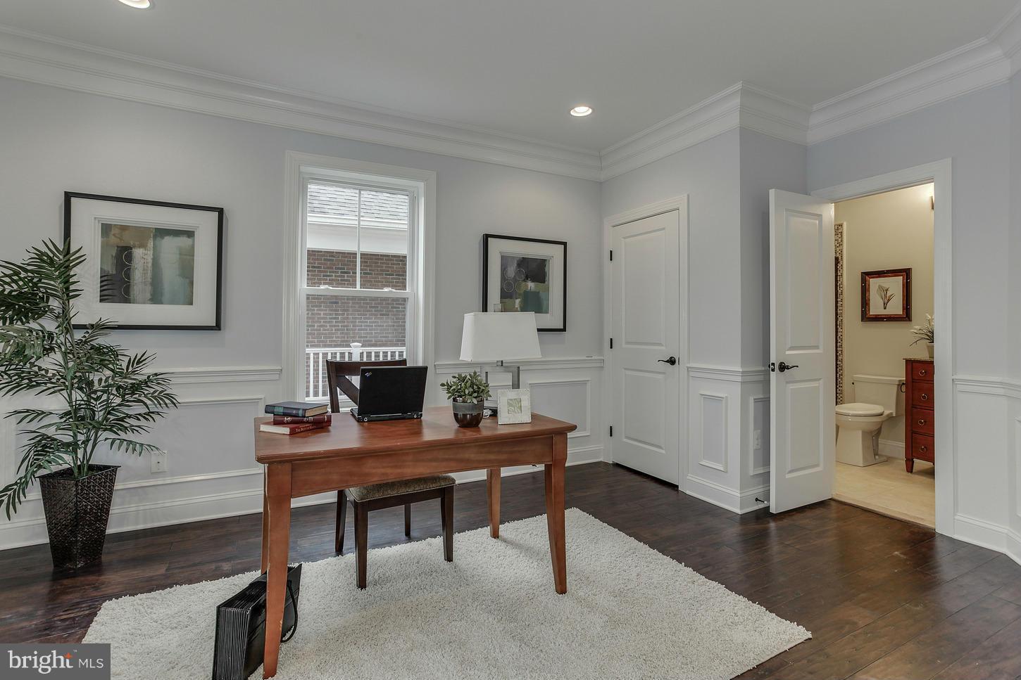 PALISADE GARDENS - Residential