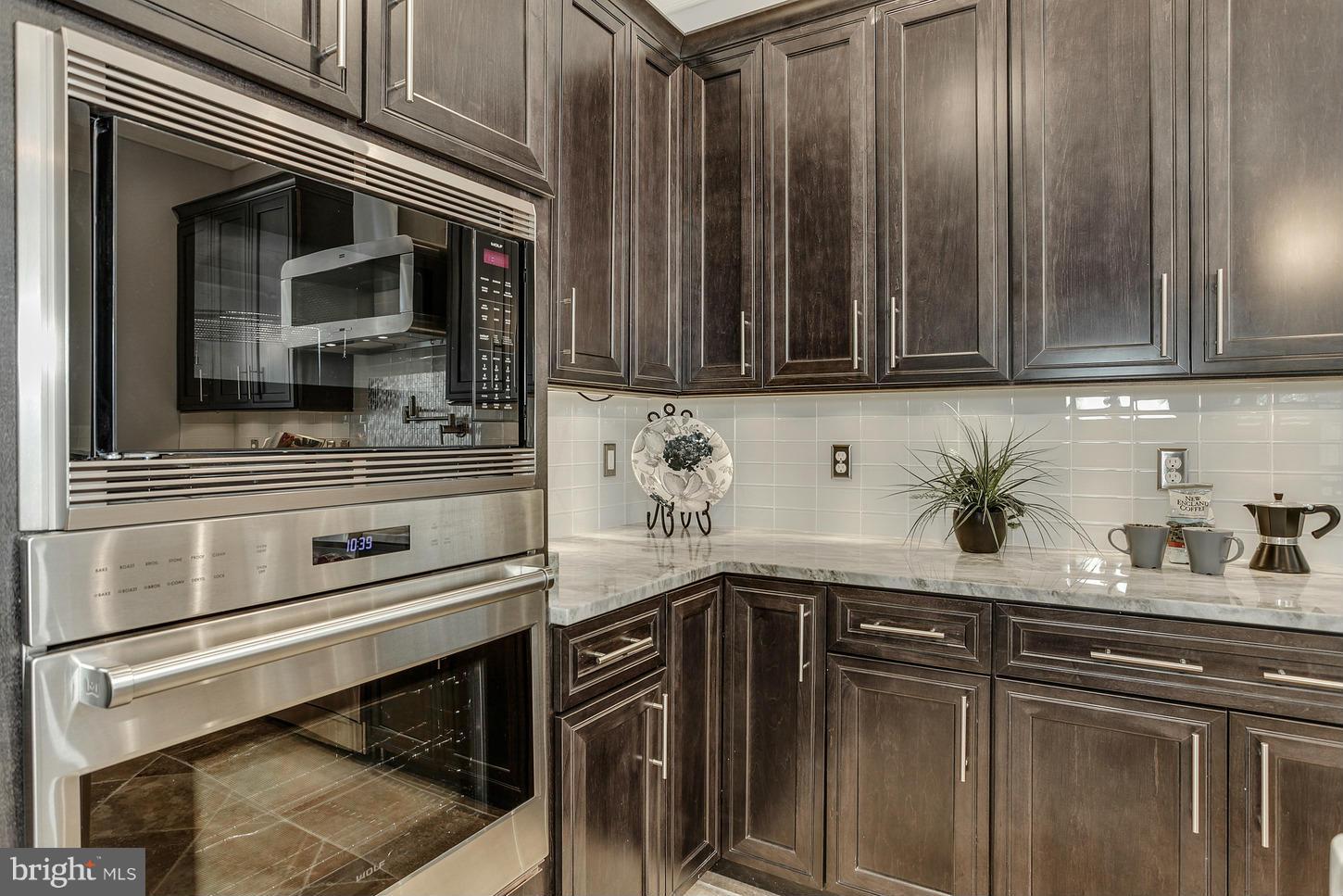 PALISADE GARDENS - Residential