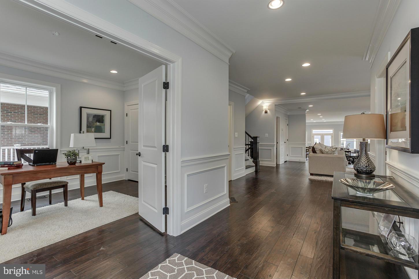 PALISADE GARDENS - Residential