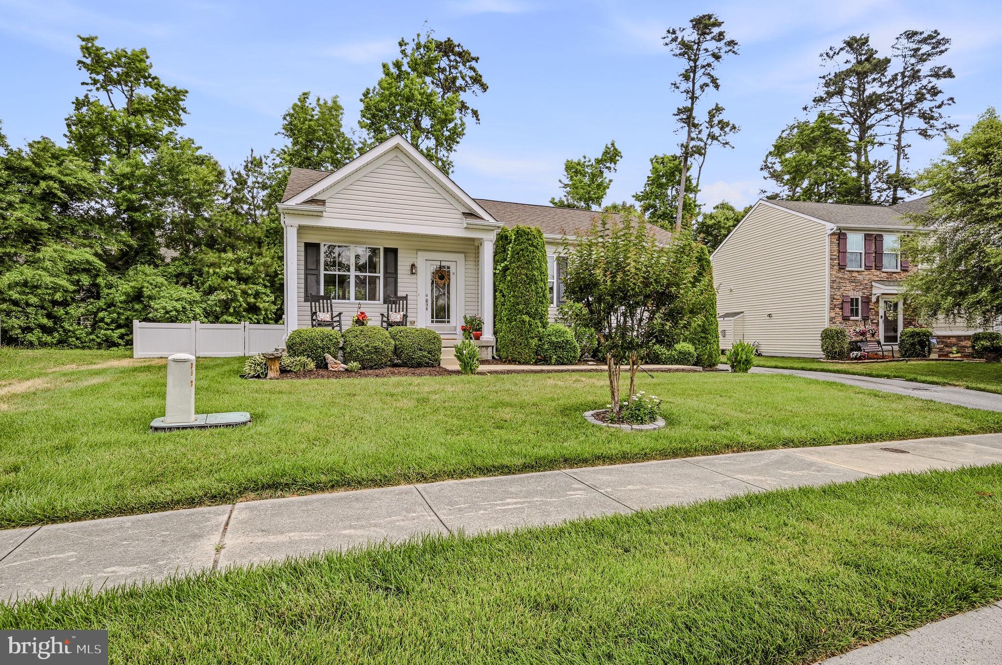 27946 HOME FARM DRIVE