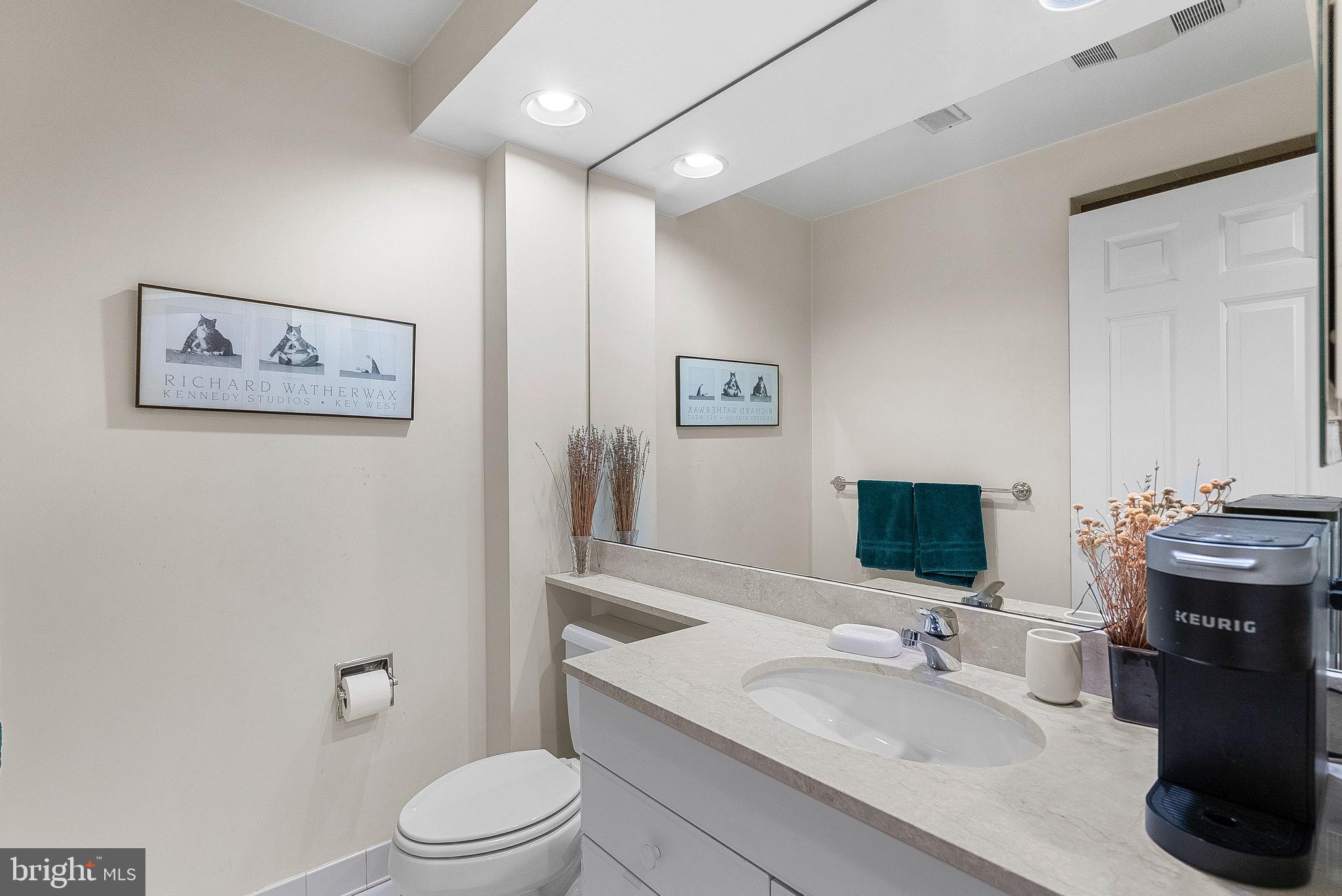 NORTH HILLS - Residential