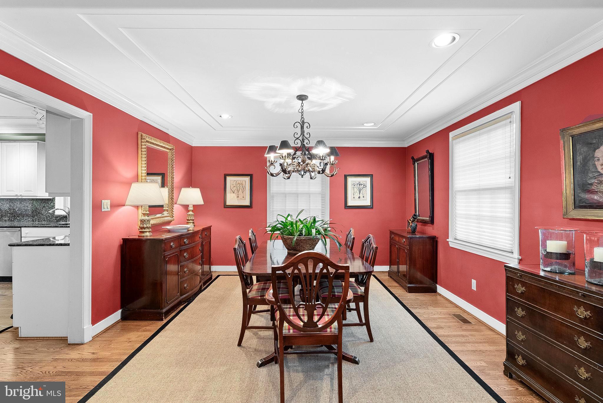 NORTH HILLS - Residential