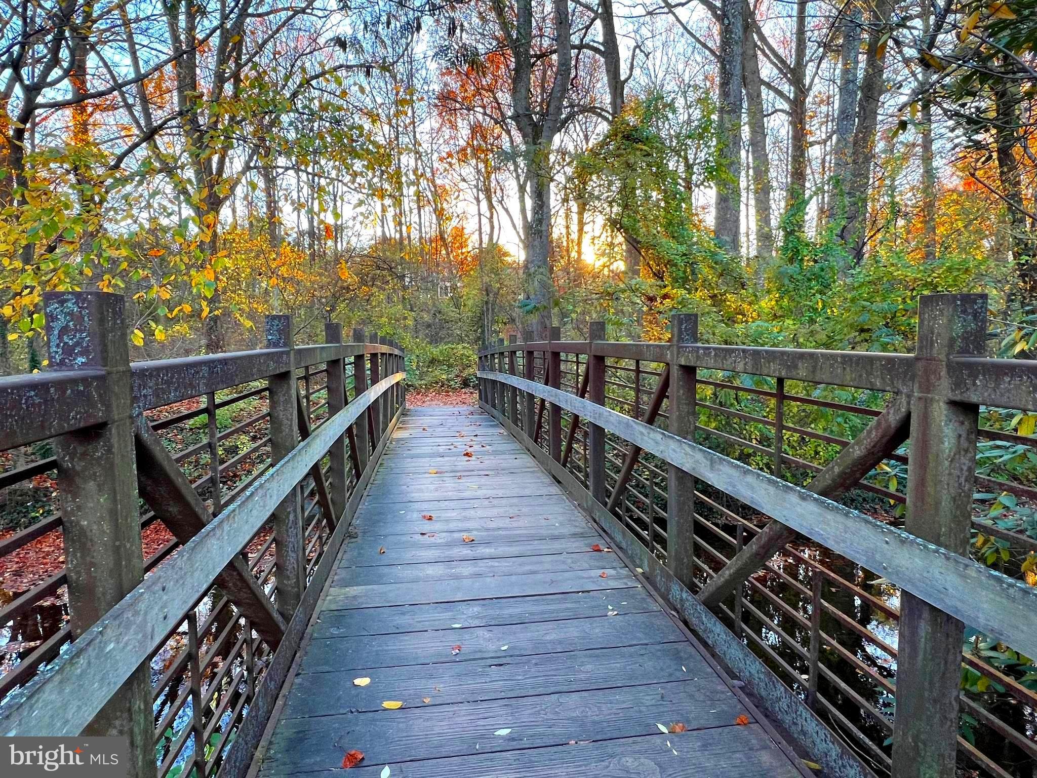 NORTH HILLS - Residential