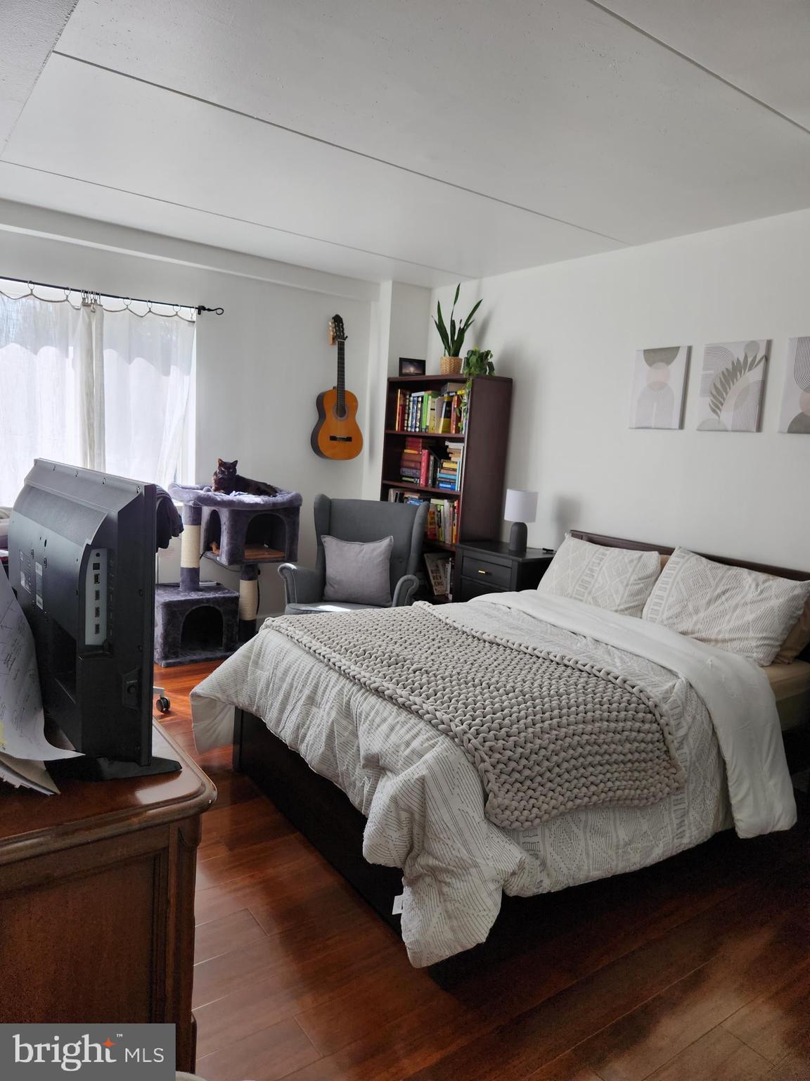 WASHINGTON SQ WEST - Residential Lease