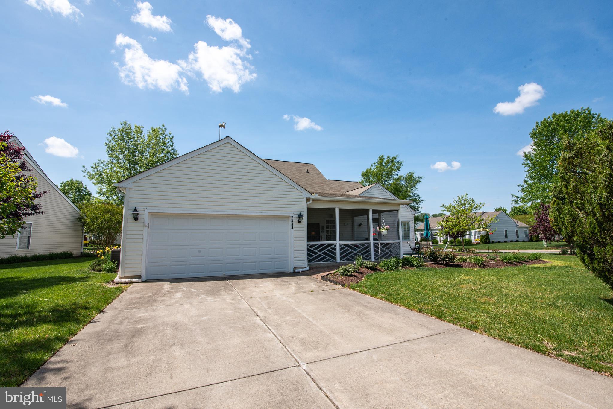 EASTON CLUB EAST - Residential