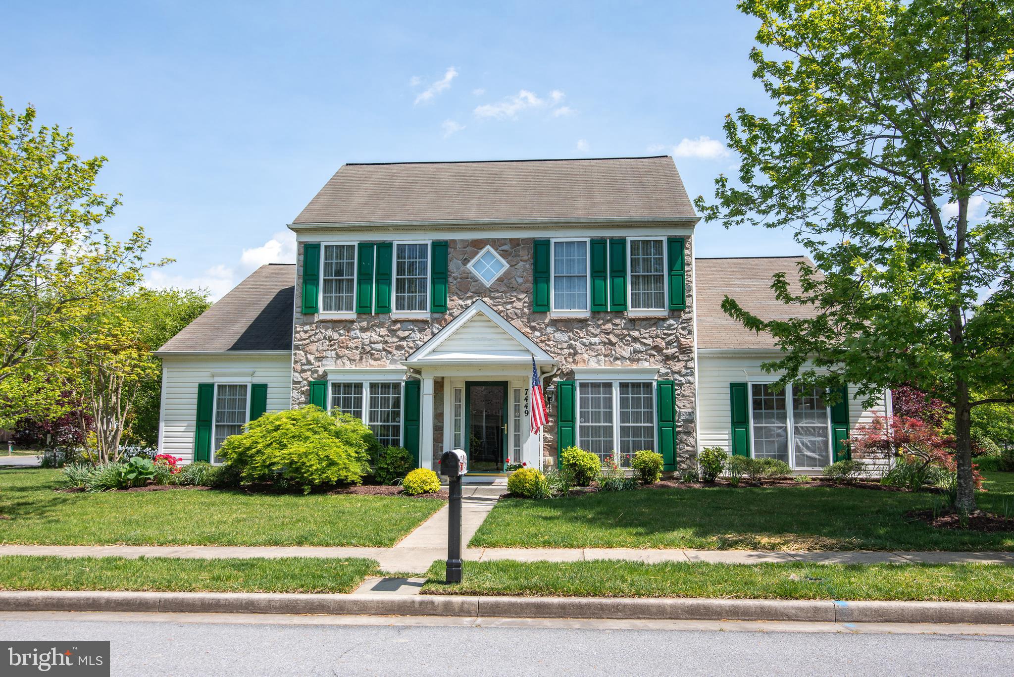 EASTON CLUB EAST - Residential