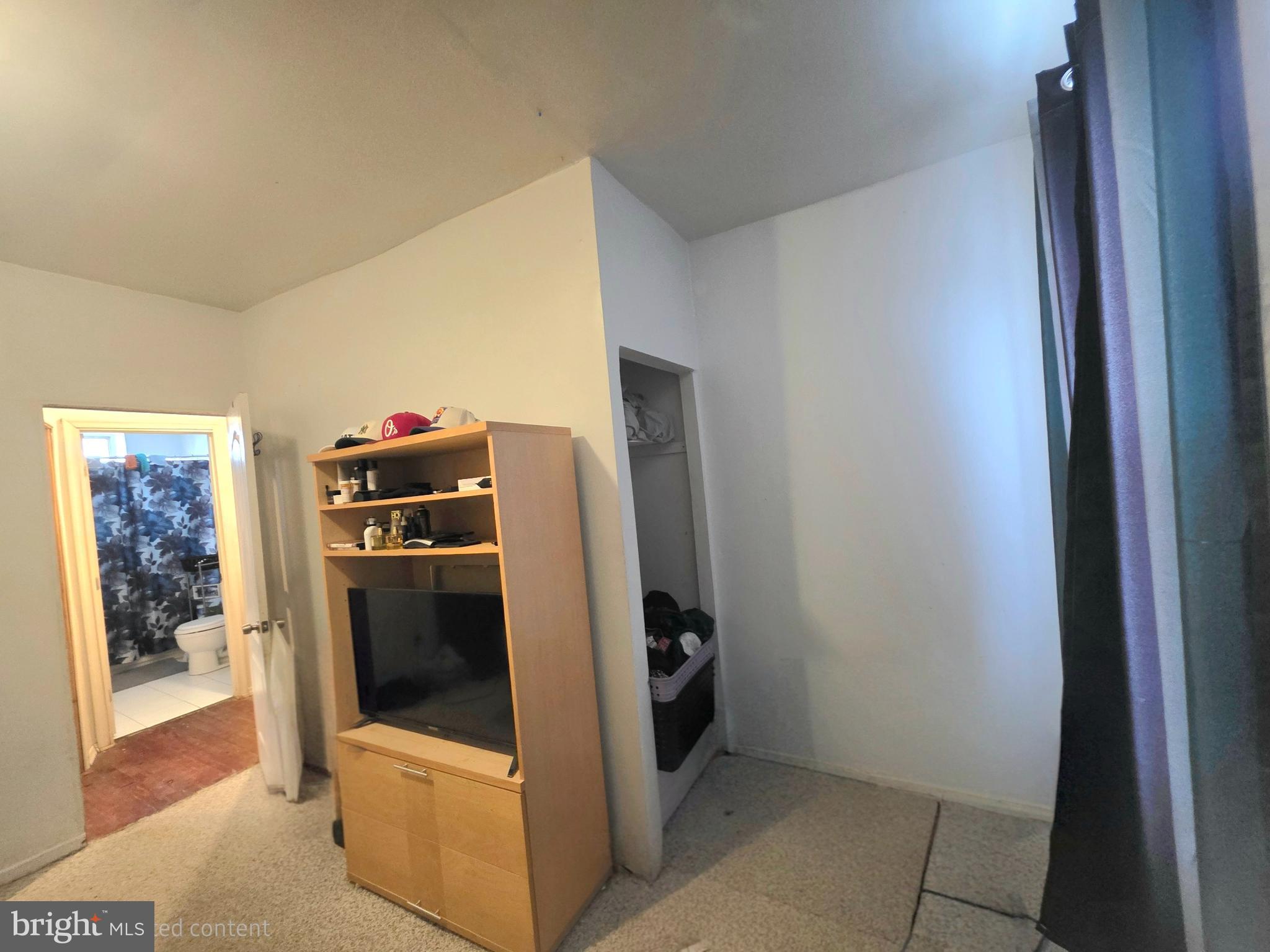 BIDDLE STREET - Residential