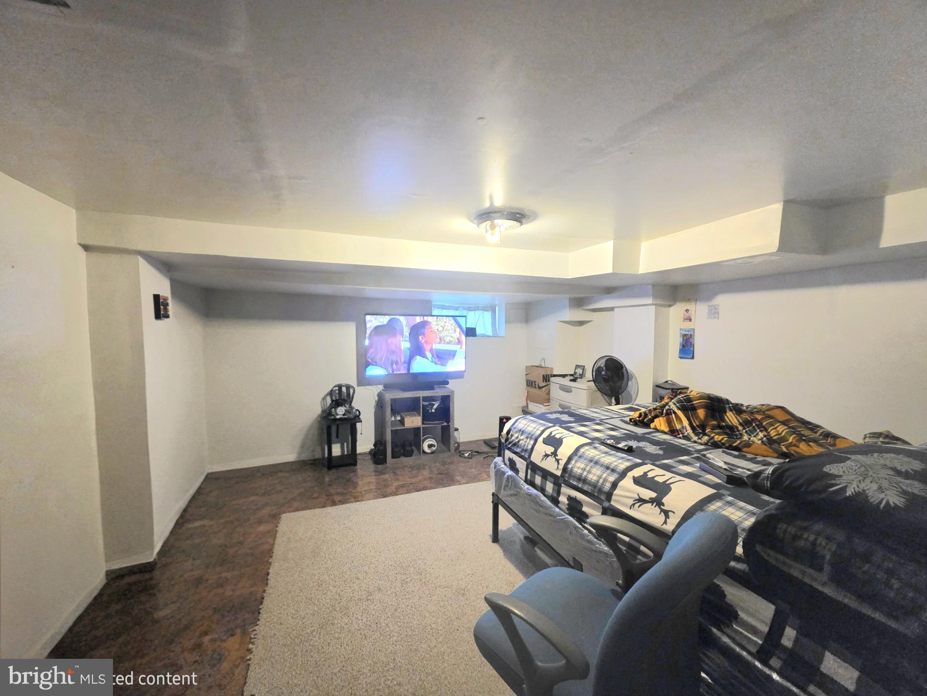 BIDDLE STREET - Residential