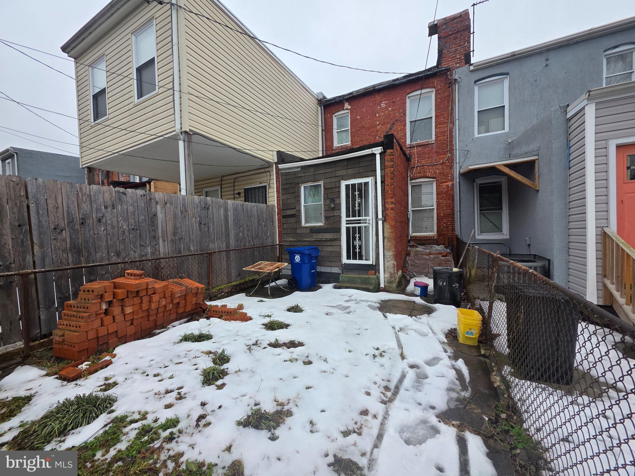 BIDDLE STREET - Residential