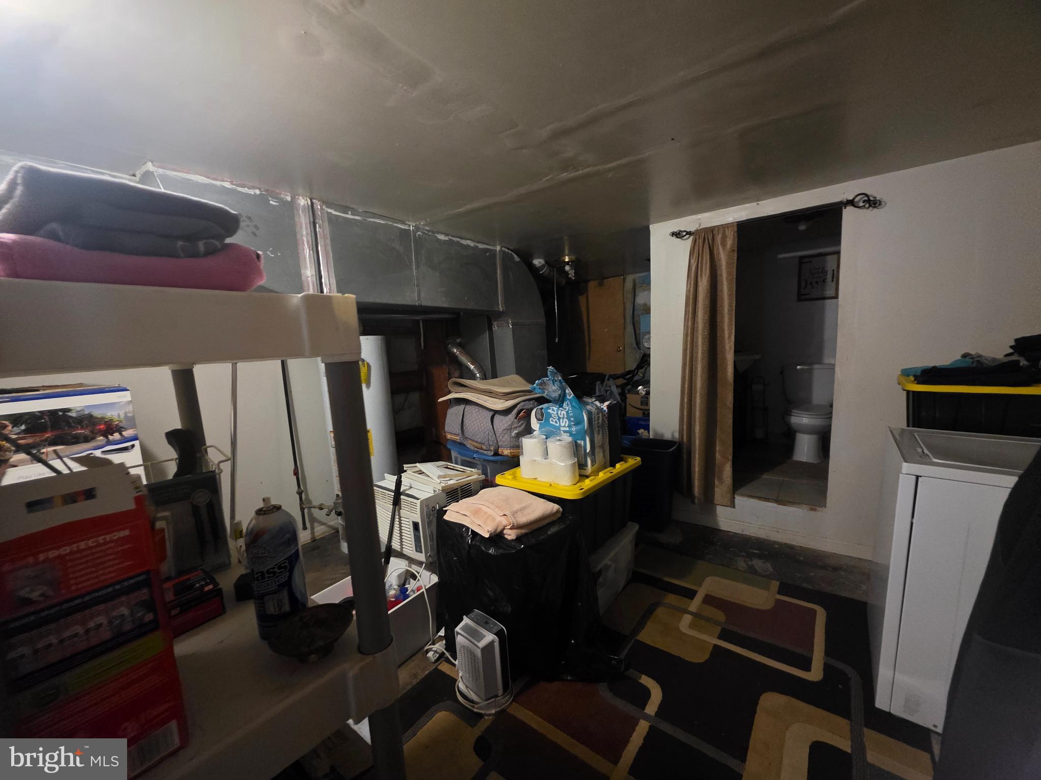 BIDDLE STREET - Residential