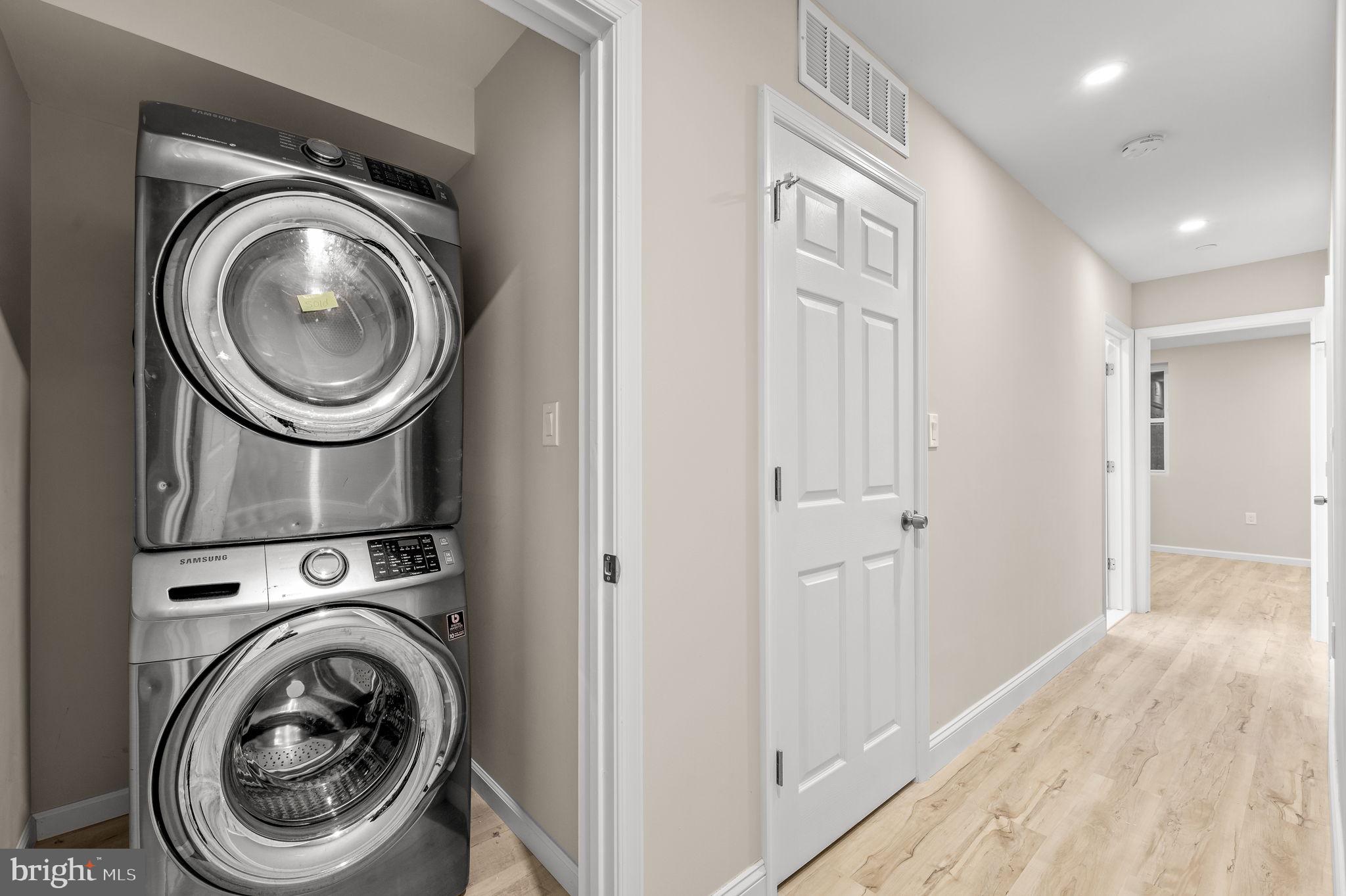 TEMPLE UNIVERSITY - Residential Lease