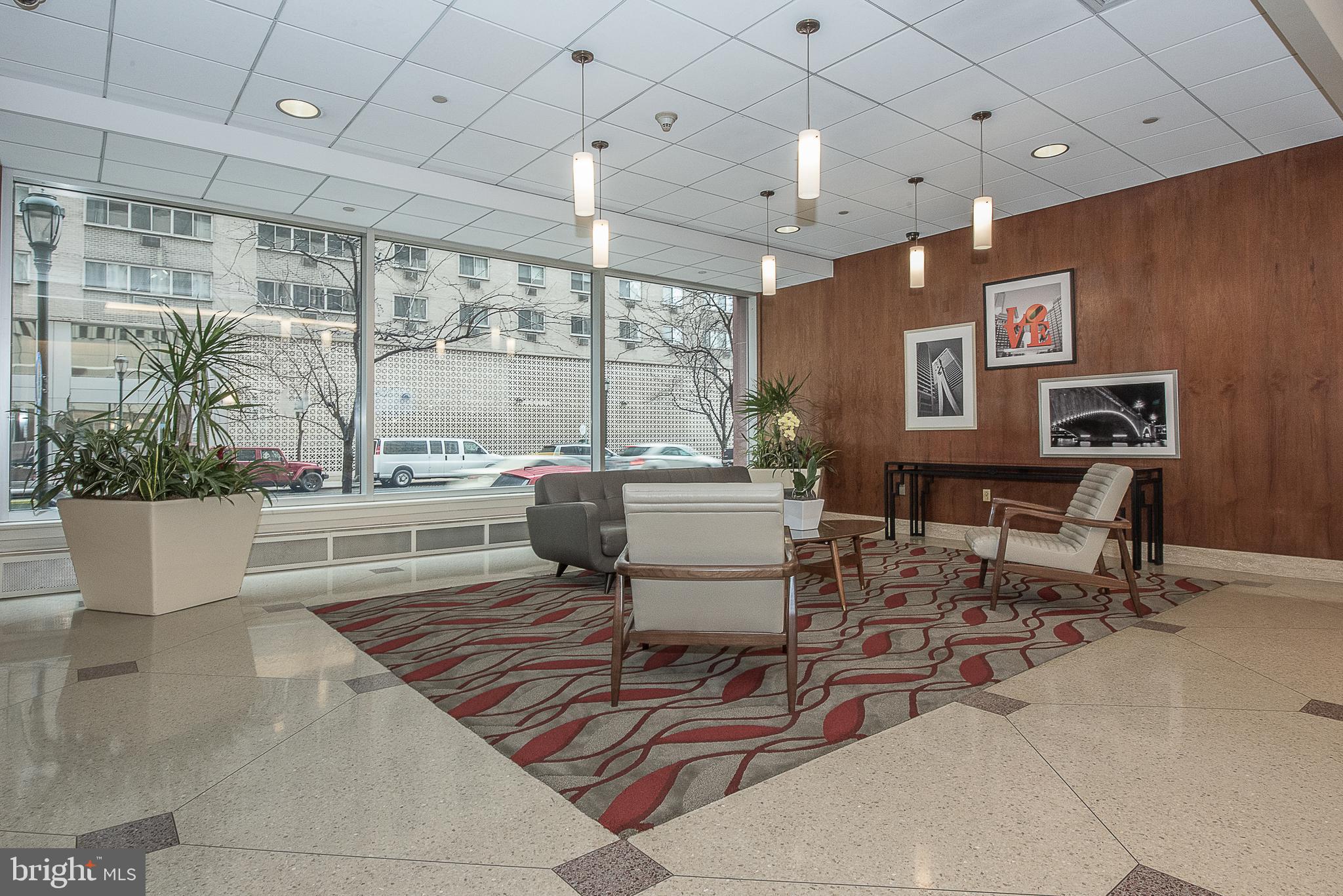 RITTENHOUSE SQUARE - Residential