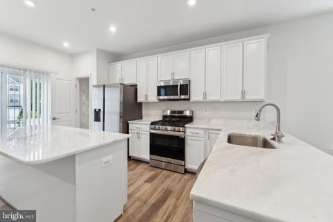 227 JENKINS WAY GLEN BURNIE MD 21061
