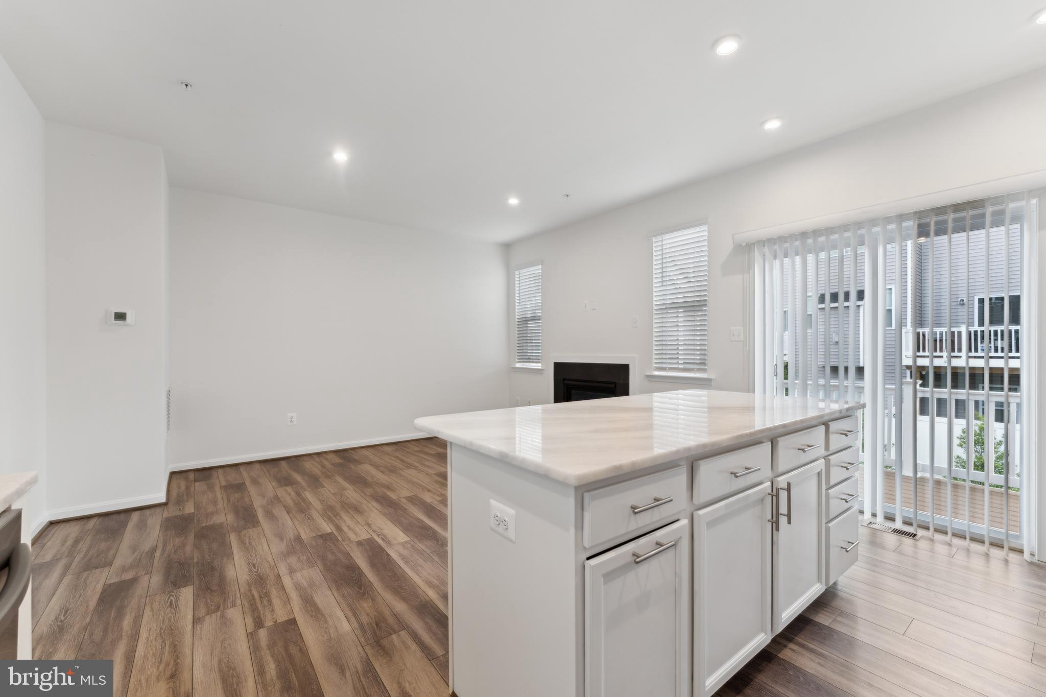 PARKE WEST - Residential