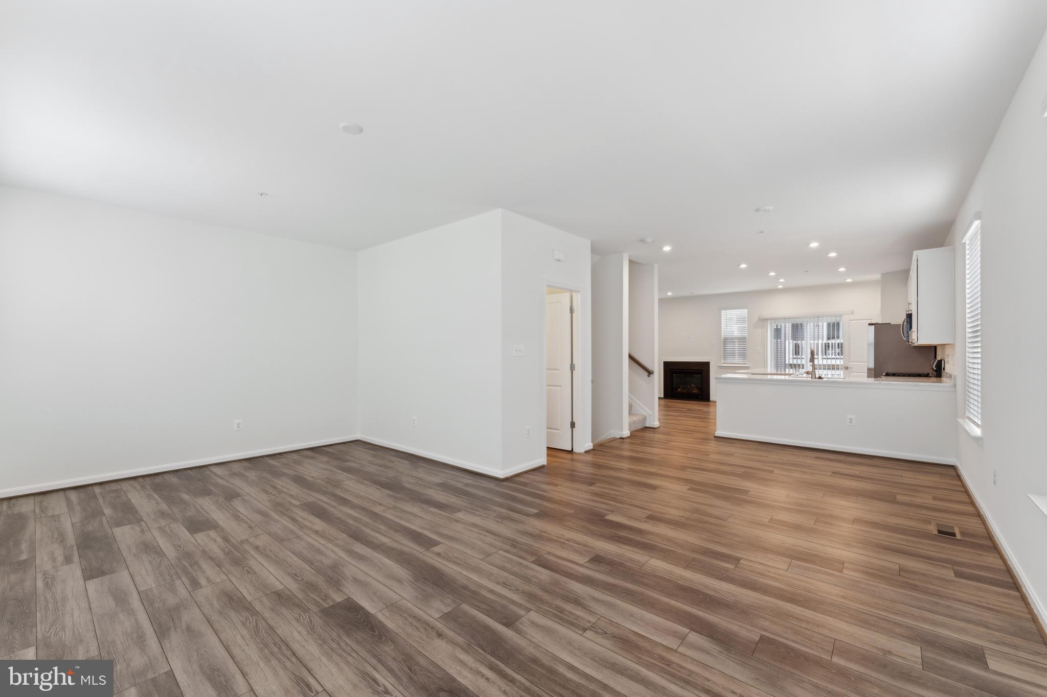 PARKE WEST - Residential