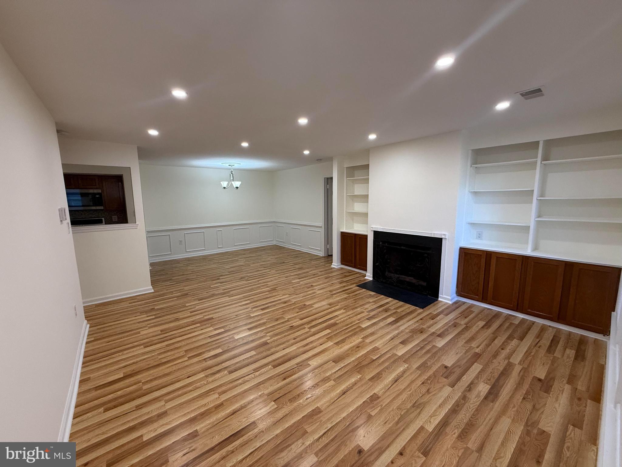 WATERS HOUSE - Residential Lease