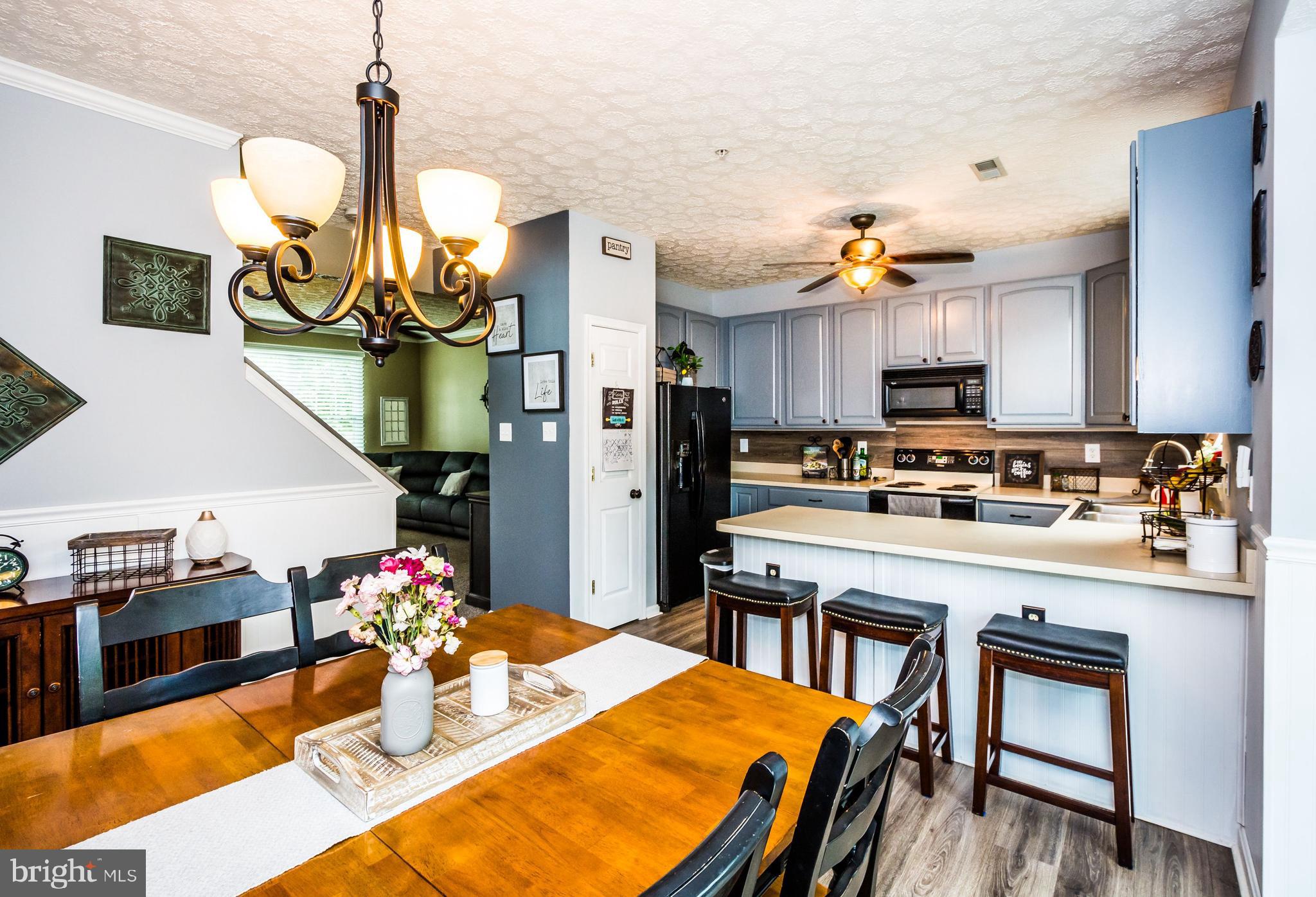 HICKORY OVERLOOK - Residential