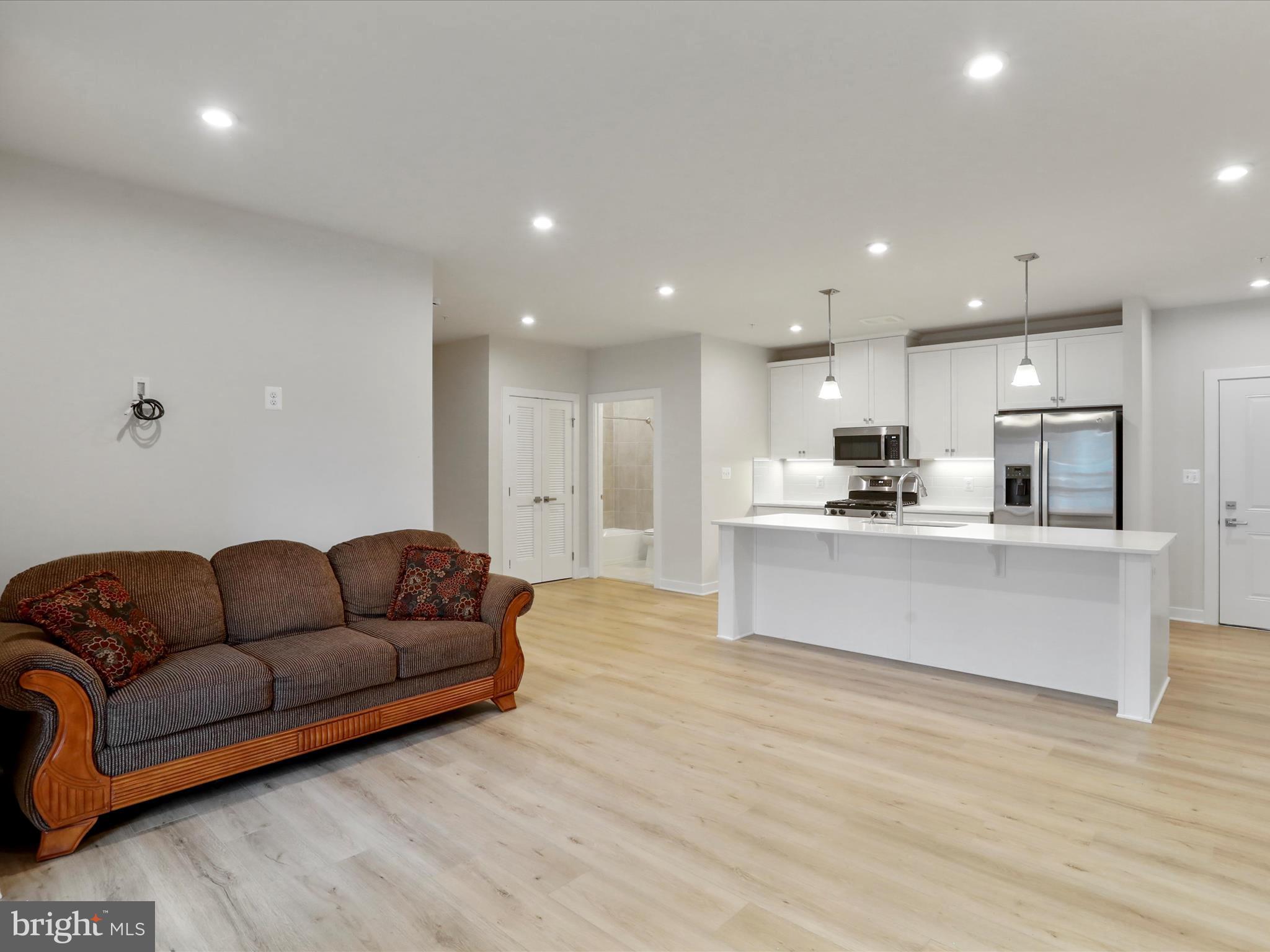 WINCHESTER - Residential