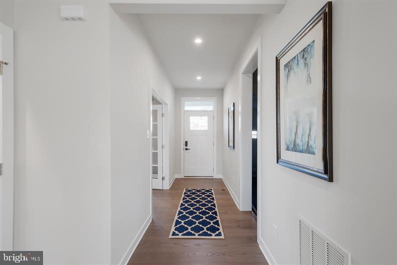 TANYARD SHORES - Residential