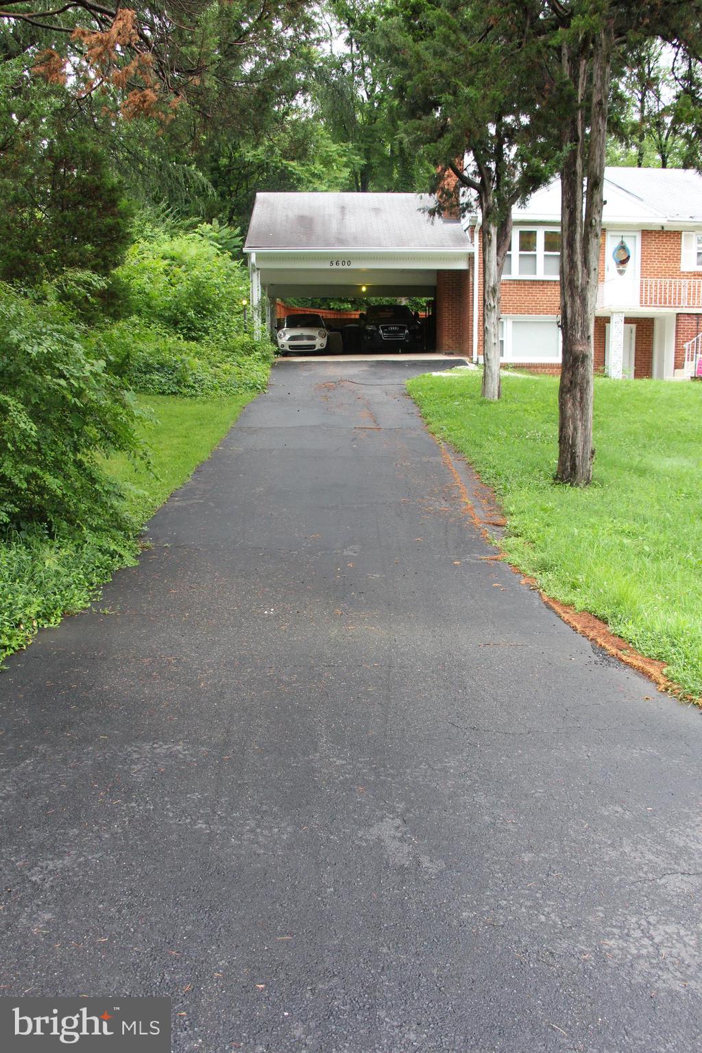 BROOKLAND ESTATES - Residential