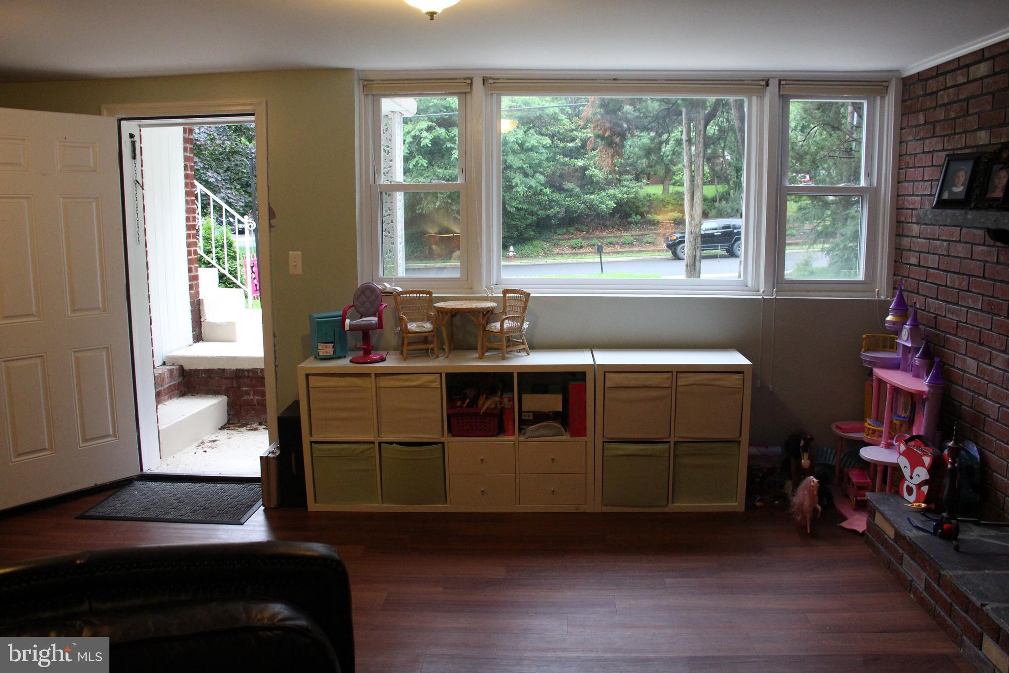 BROOKLAND ESTATES - Residential