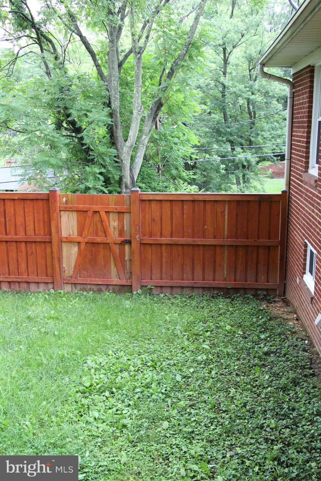 BROOKLAND ESTATES - Residential