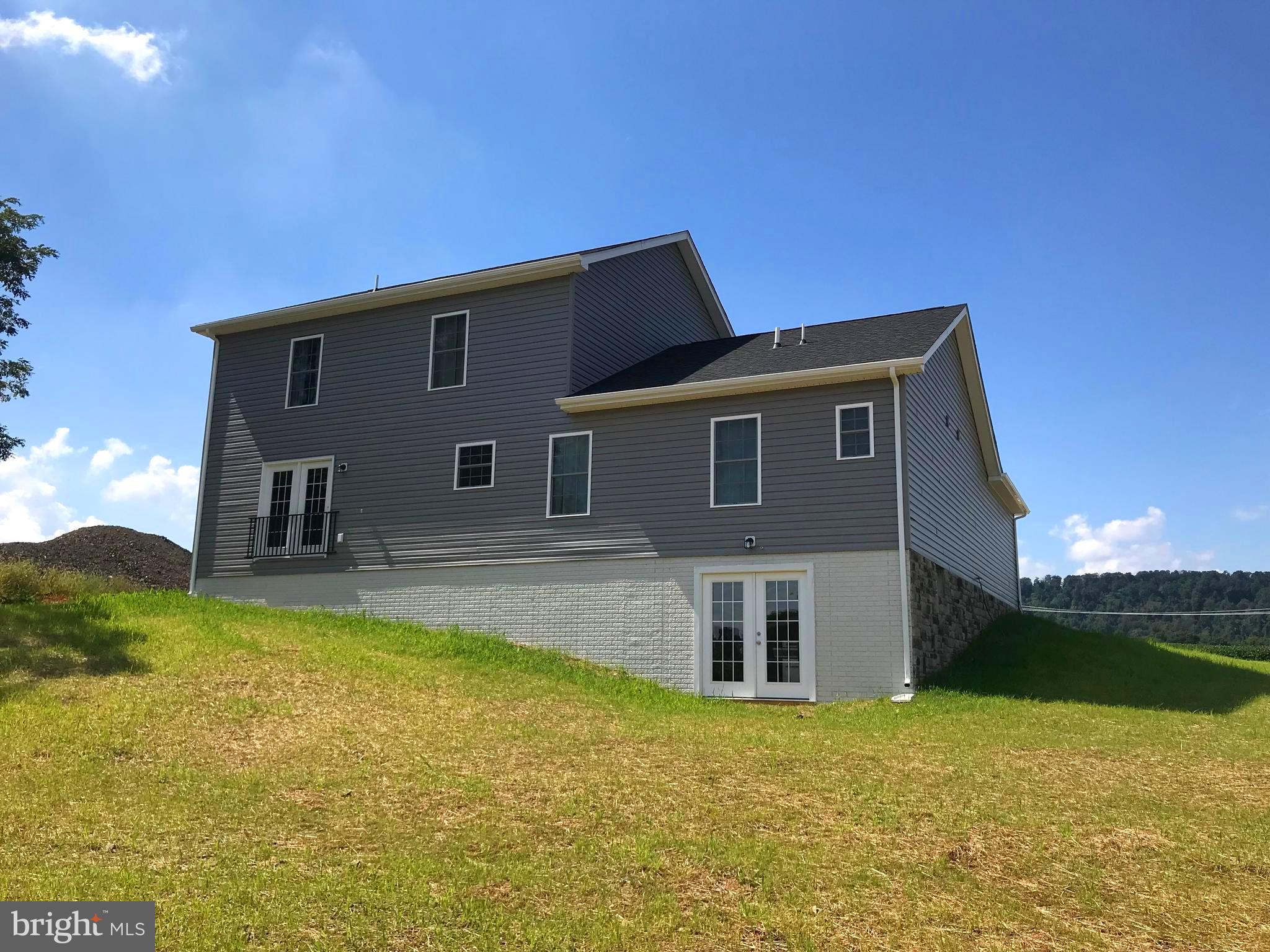 RED HILL - Residential