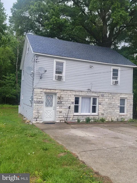 27 E Line Street, Carneys Point, NJ 08069 - #: NJSA2014700