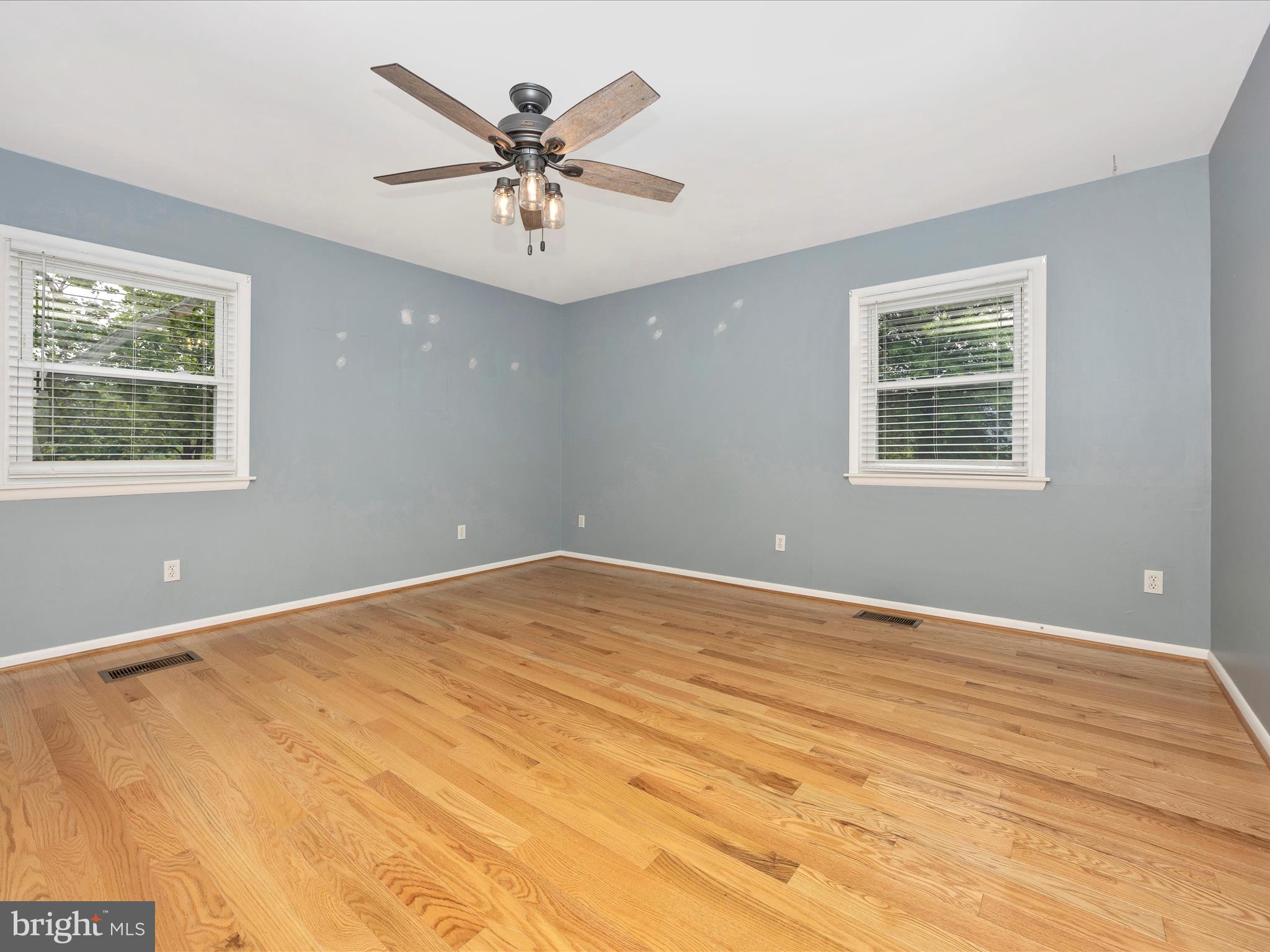 MYERSVILLE - Residential