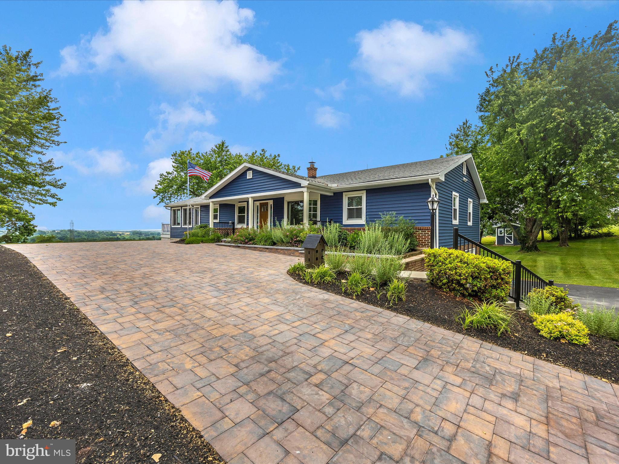 MYERSVILLE - Residential