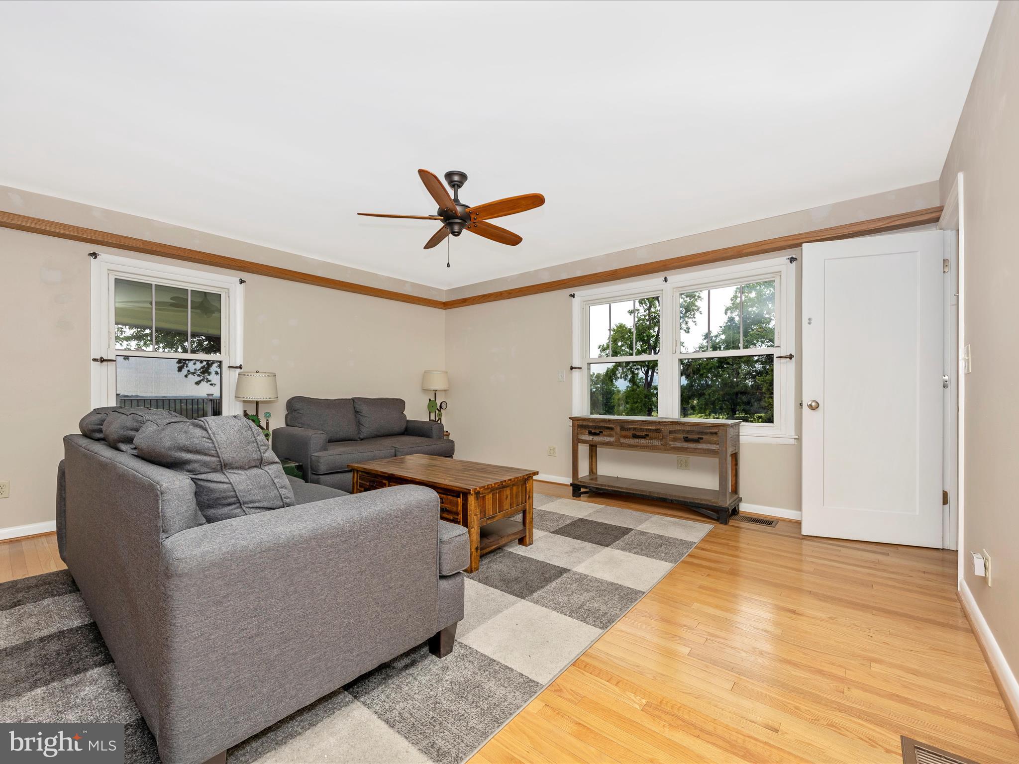 MYERSVILLE - Residential