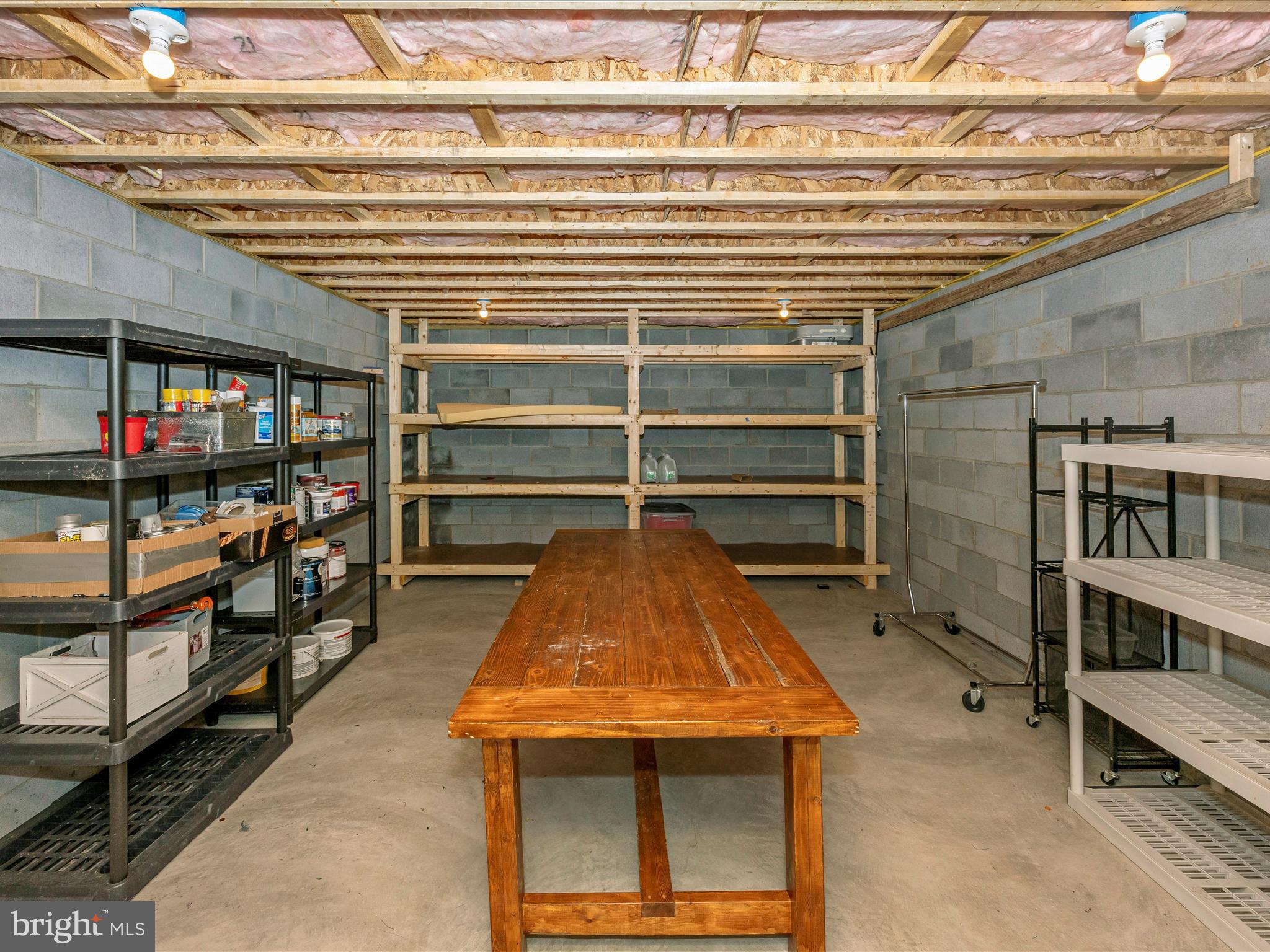 MYERSVILLE - Residential