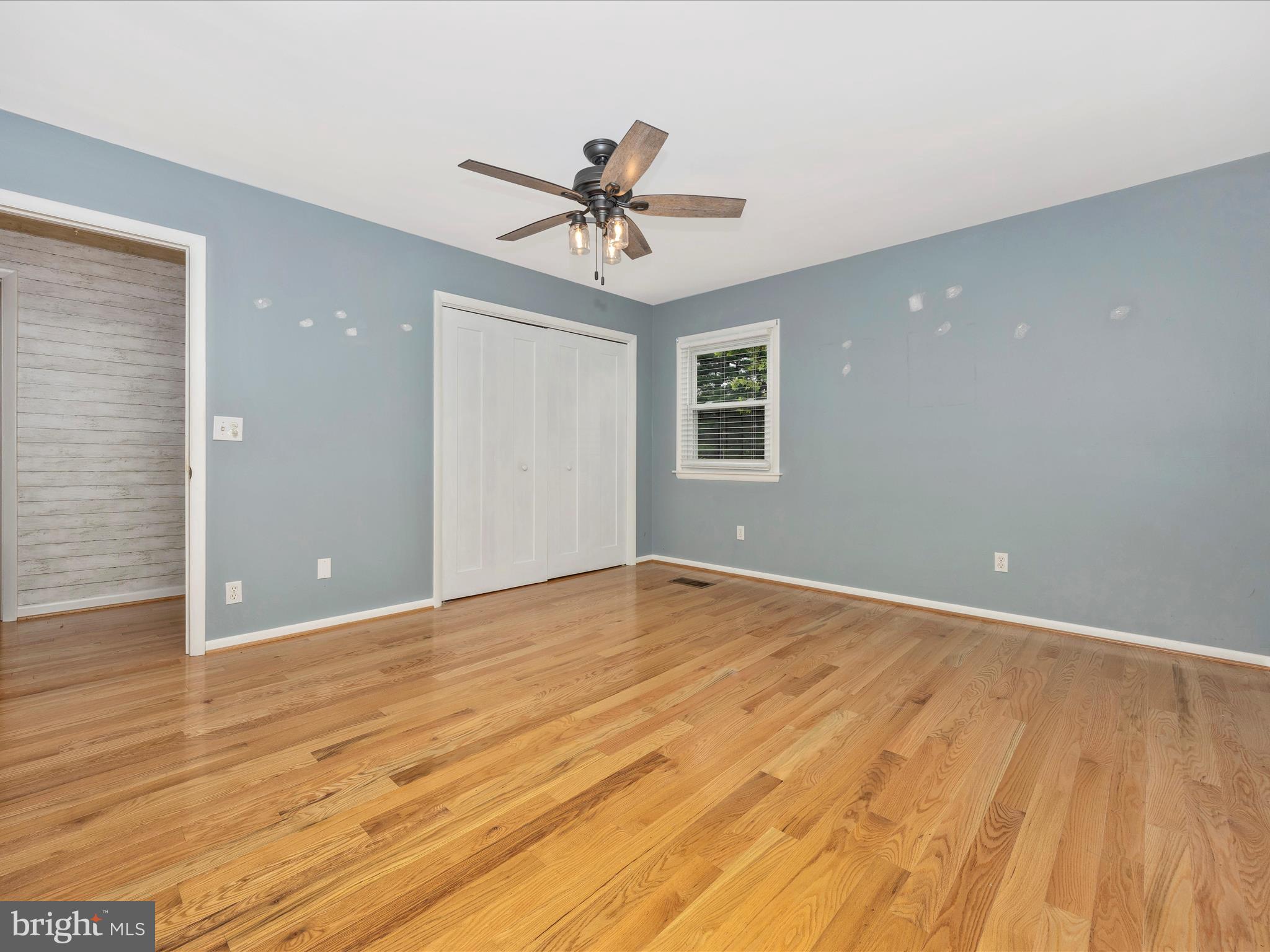 MYERSVILLE - Residential