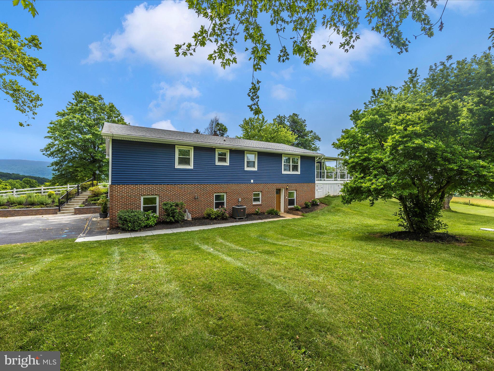 MYERSVILLE - Residential