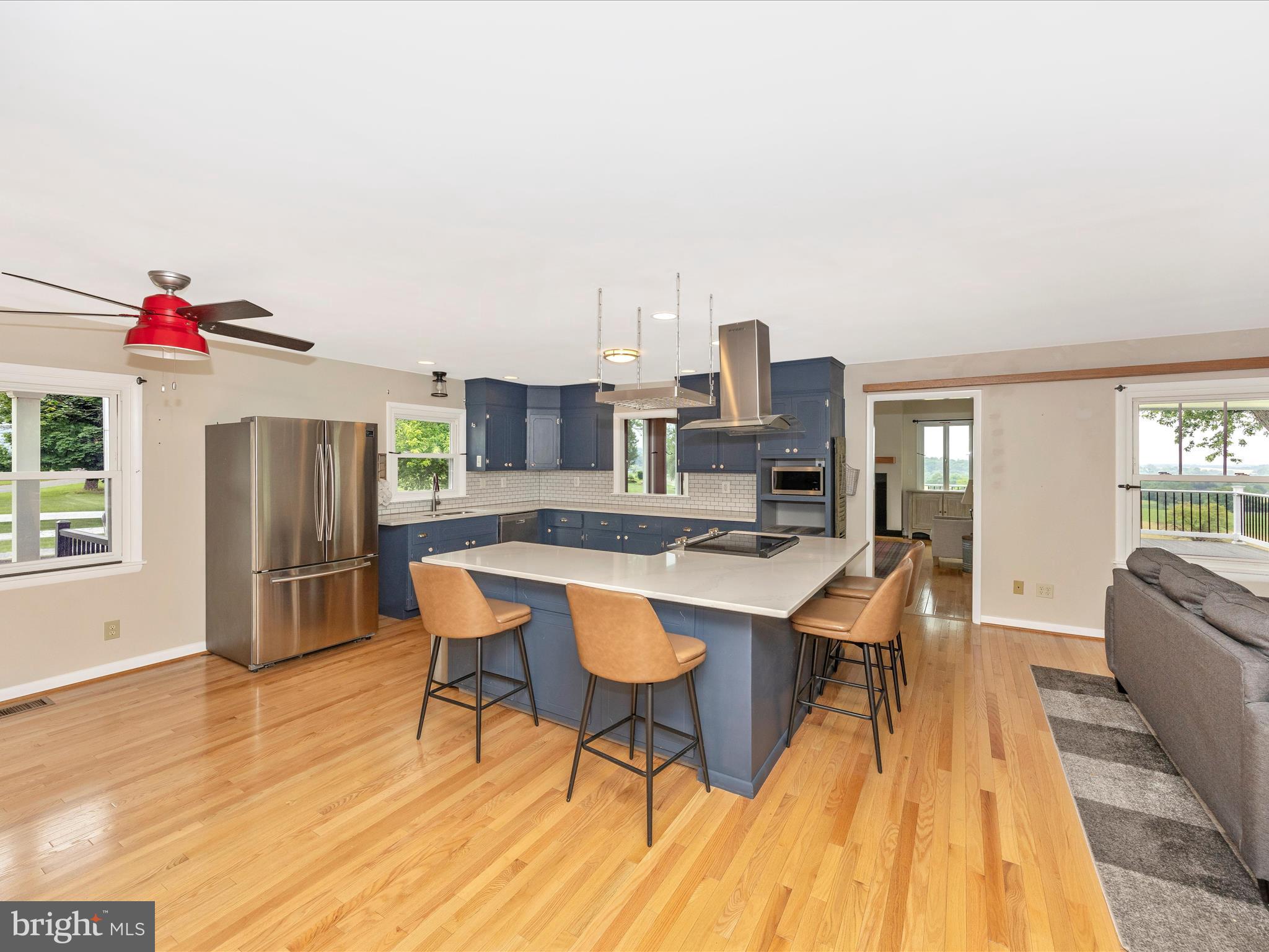 MYERSVILLE - Residential