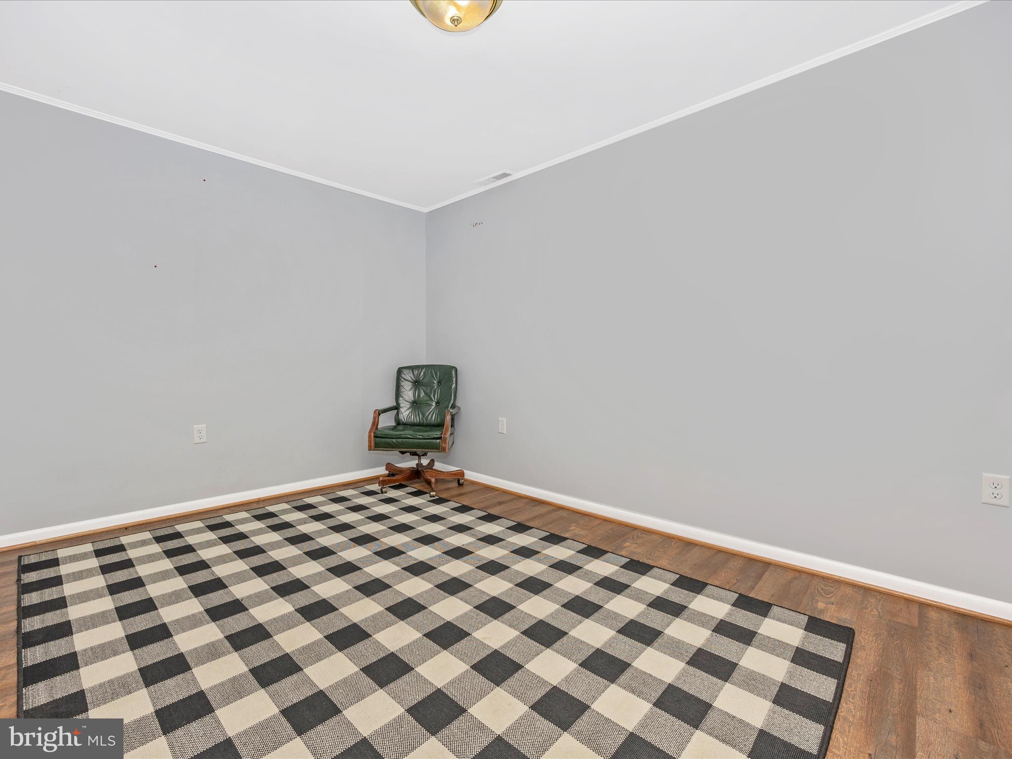 MYERSVILLE - Residential