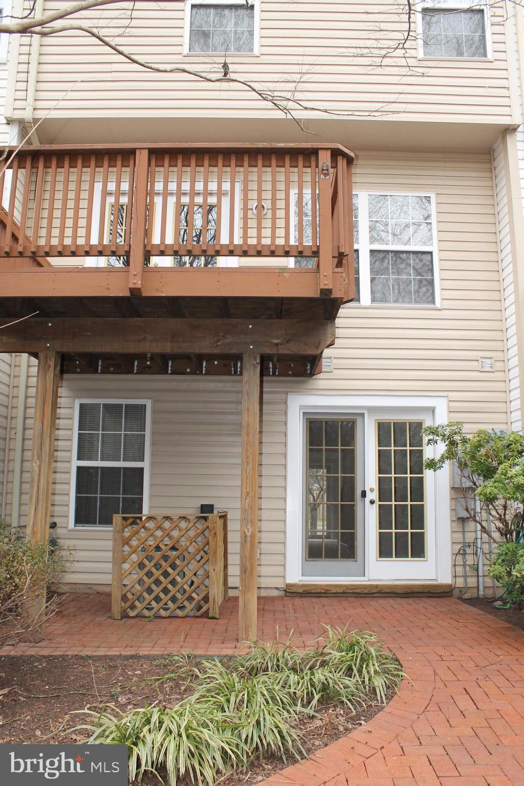 CROSSROADS VILLAGE - Residential Lease