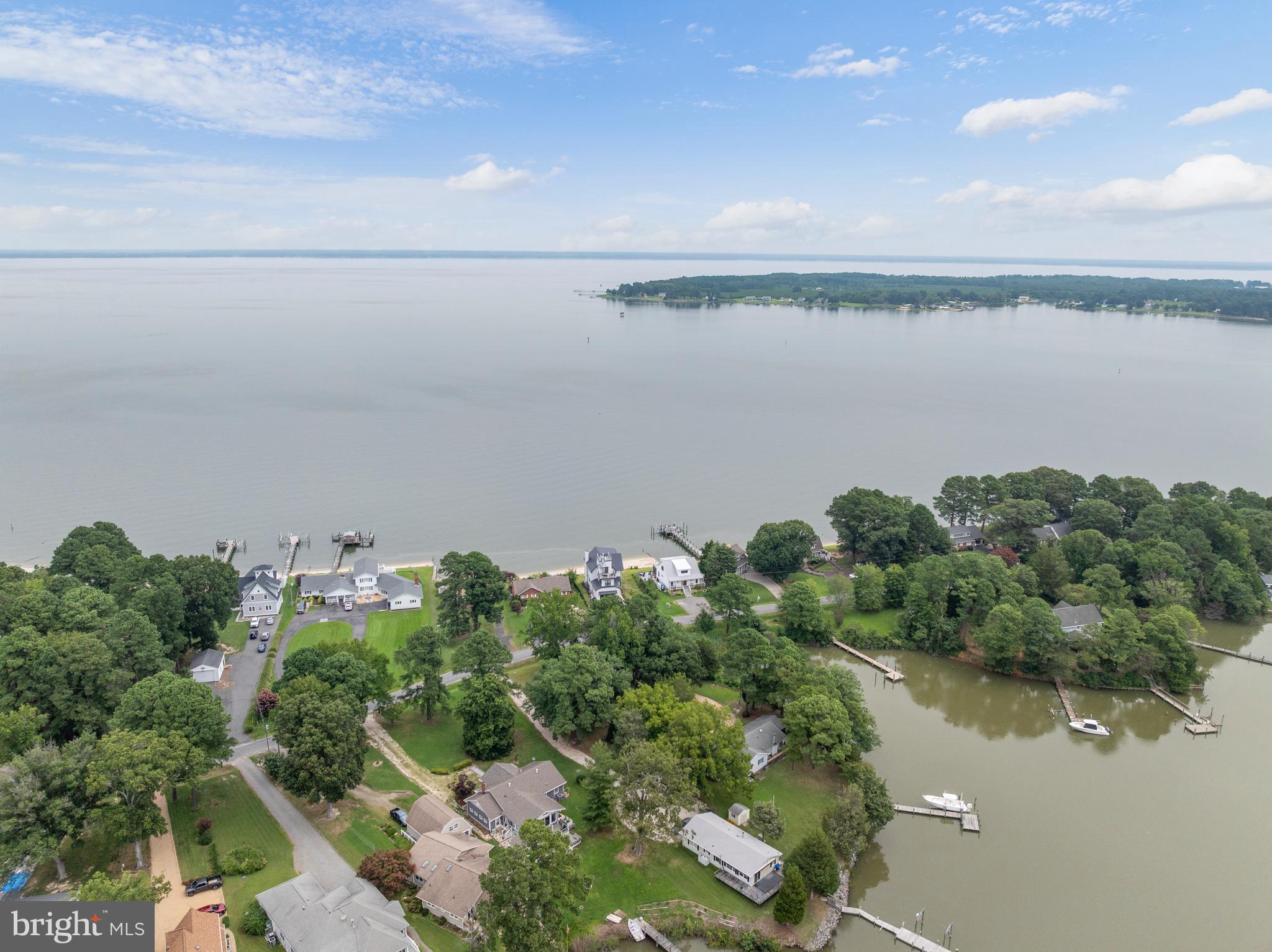 GLEBE HARBOR - Residential