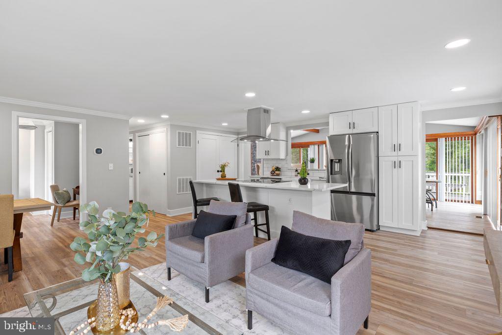 GLEBE HARBOR - Residential