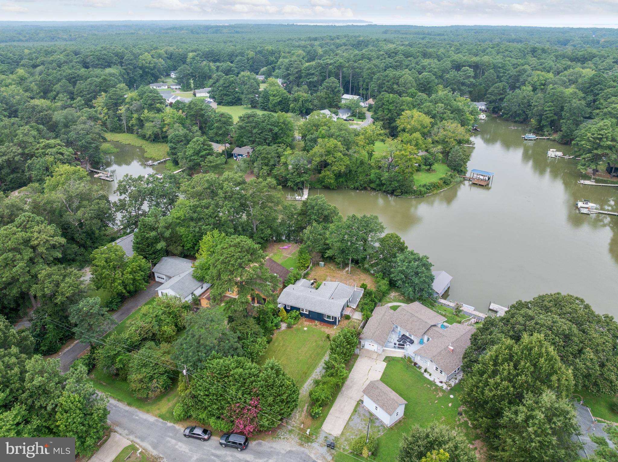 GLEBE HARBOR - Residential
