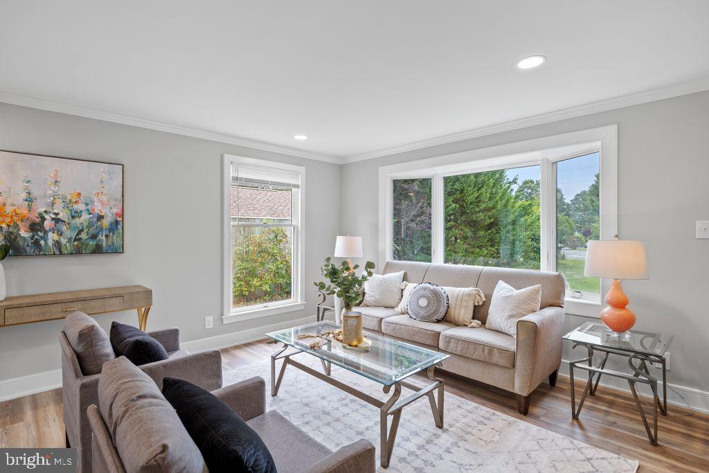 GLEBE HARBOR - Residential