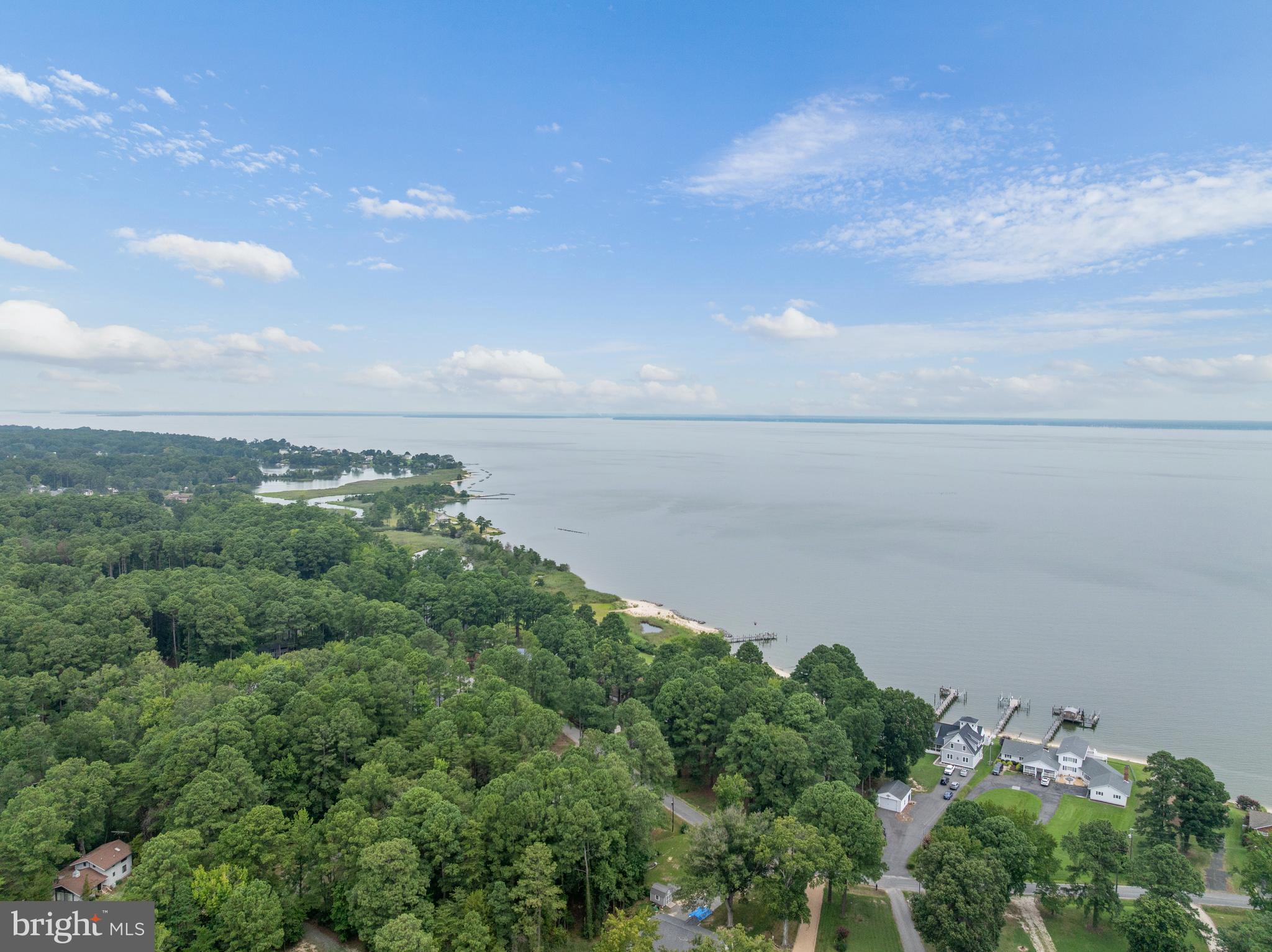 GLEBE HARBOR - Residential