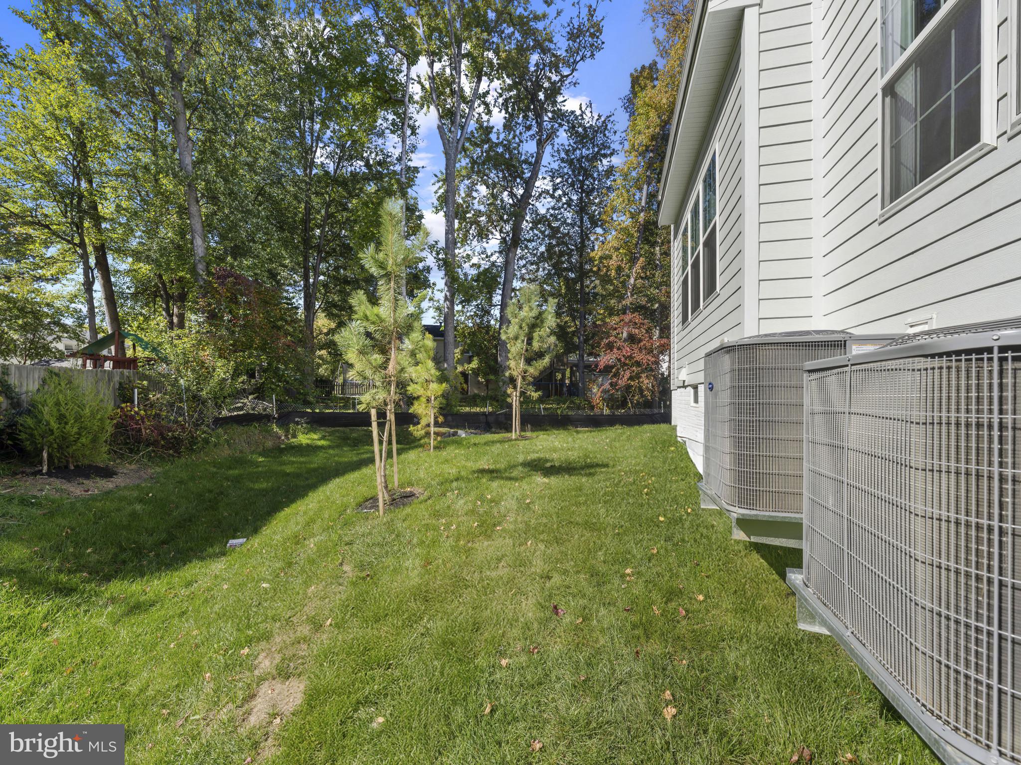 COLLINGWOOD CHASE - Residential