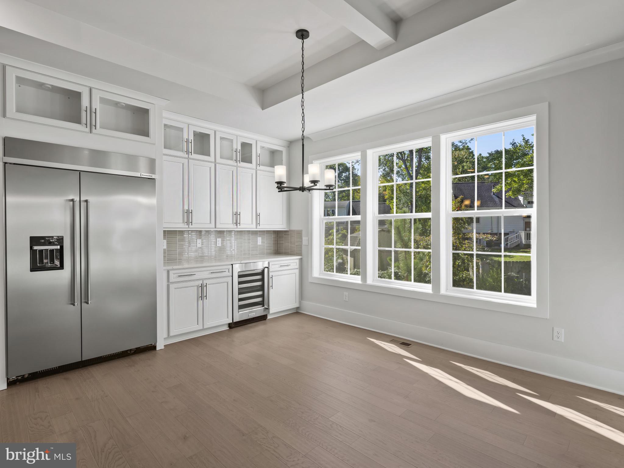 COLLINGWOOD CHASE - Residential