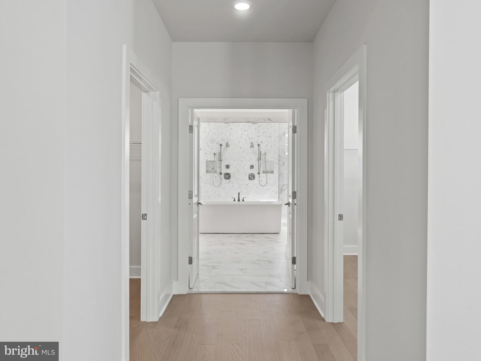 COLLINGWOOD CHASE - Residential