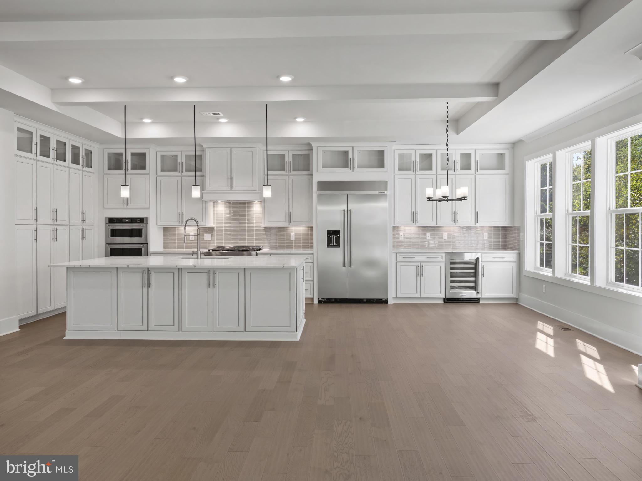 COLLINGWOOD CHASE - Residential